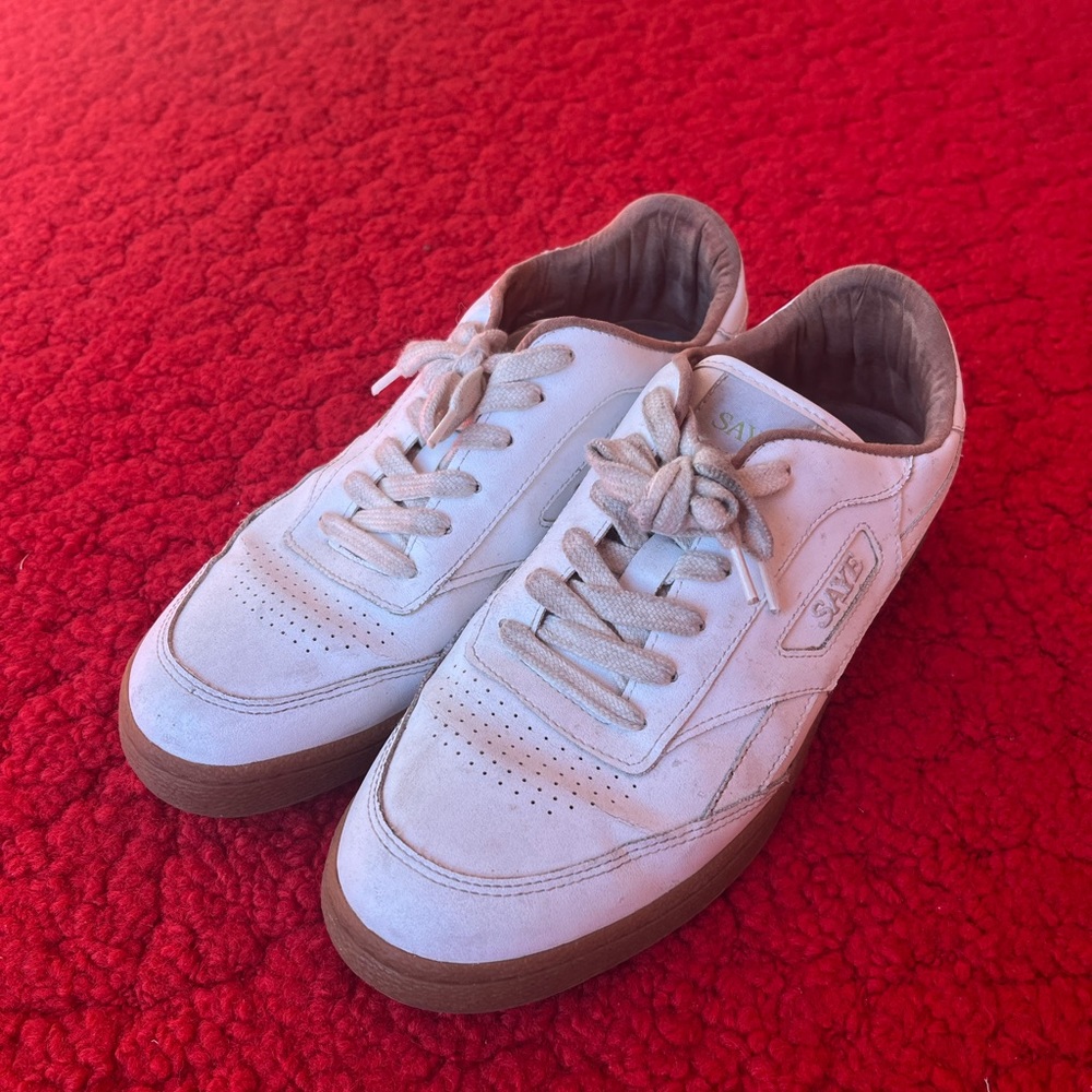 Vegan SAYE sneakers white size 10 women’s